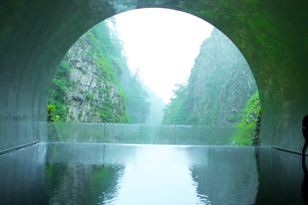 清津峡トンネル