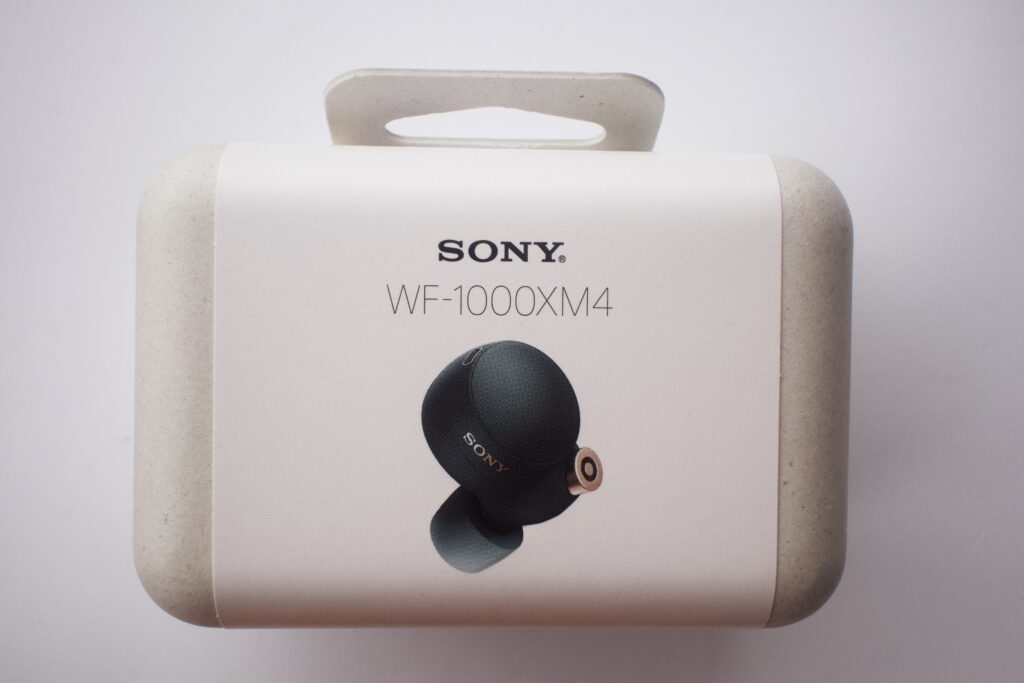 オーディオ機器 ヘッドフォン SONY WF-1000XM4レビュー！史上最強のワイヤレスイヤホンだ！！｜しおビル
